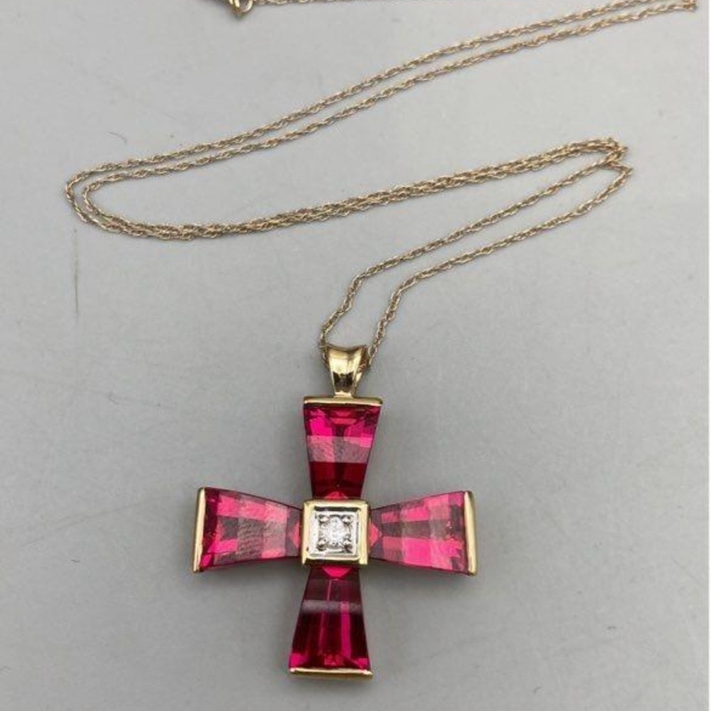 10k Gold Elegant Gold and Pink Cross Pendant Necklace